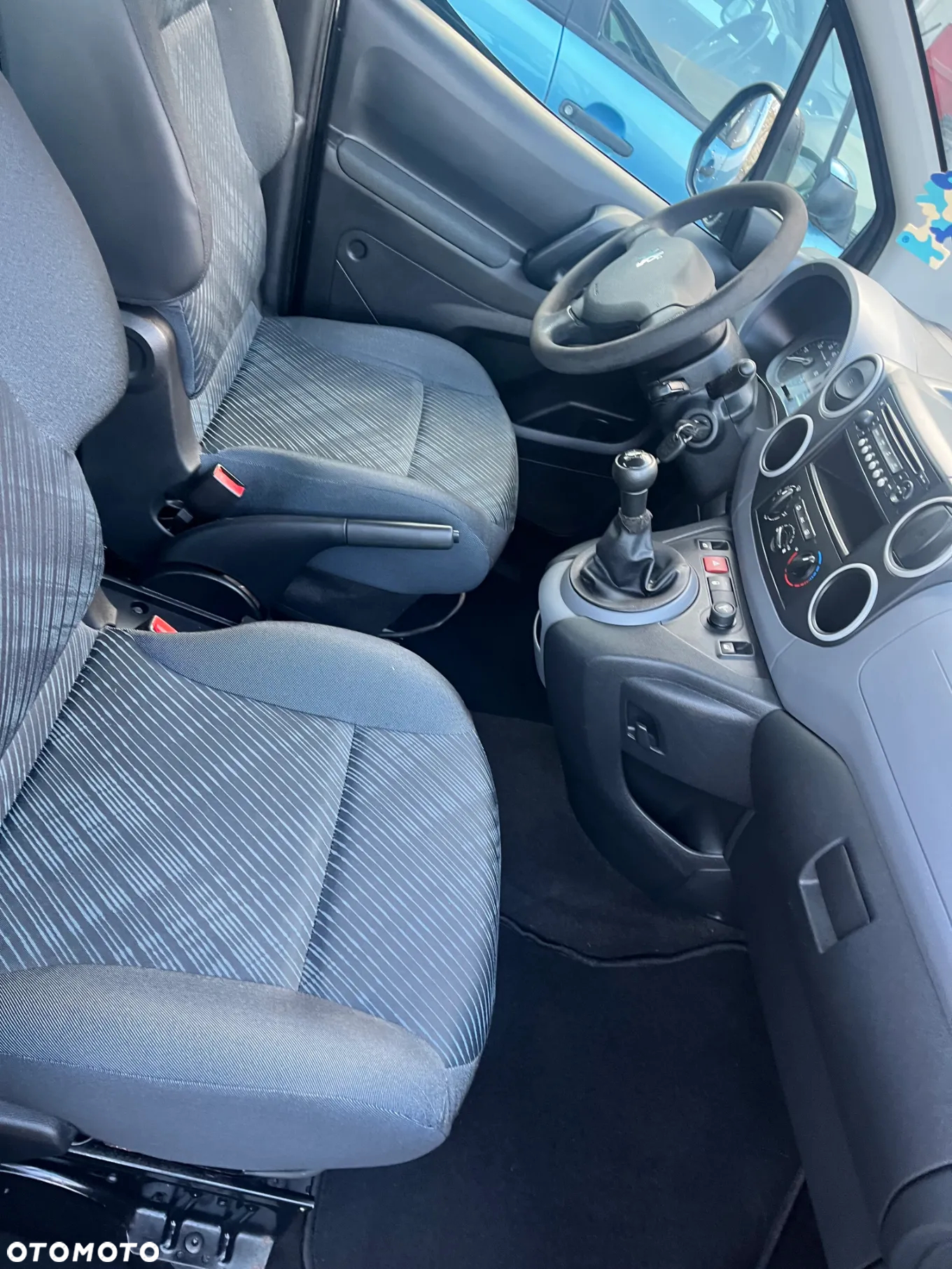 Peugeot Partner Tepee 90 Family - 14