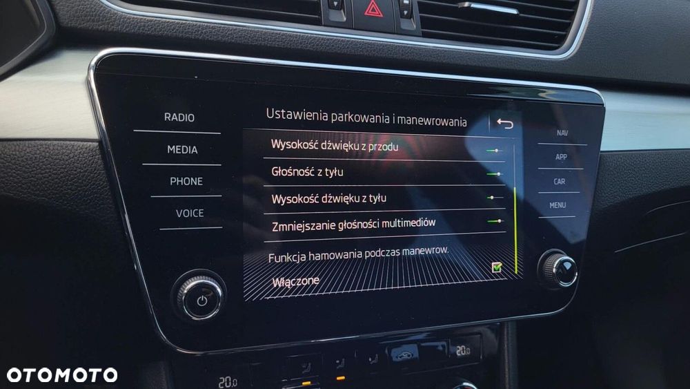 Skoda Superb 2.0 TDI SCR 4x4 Ambition DSG - 26