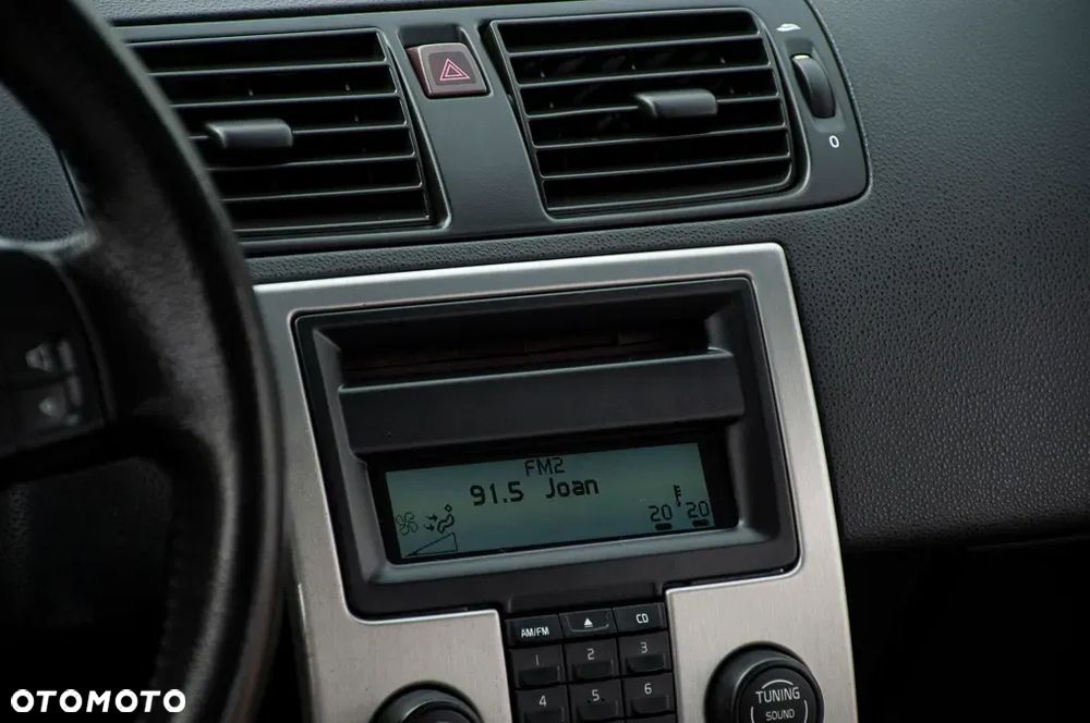 Volvo V50 2.4 Momentum - 30