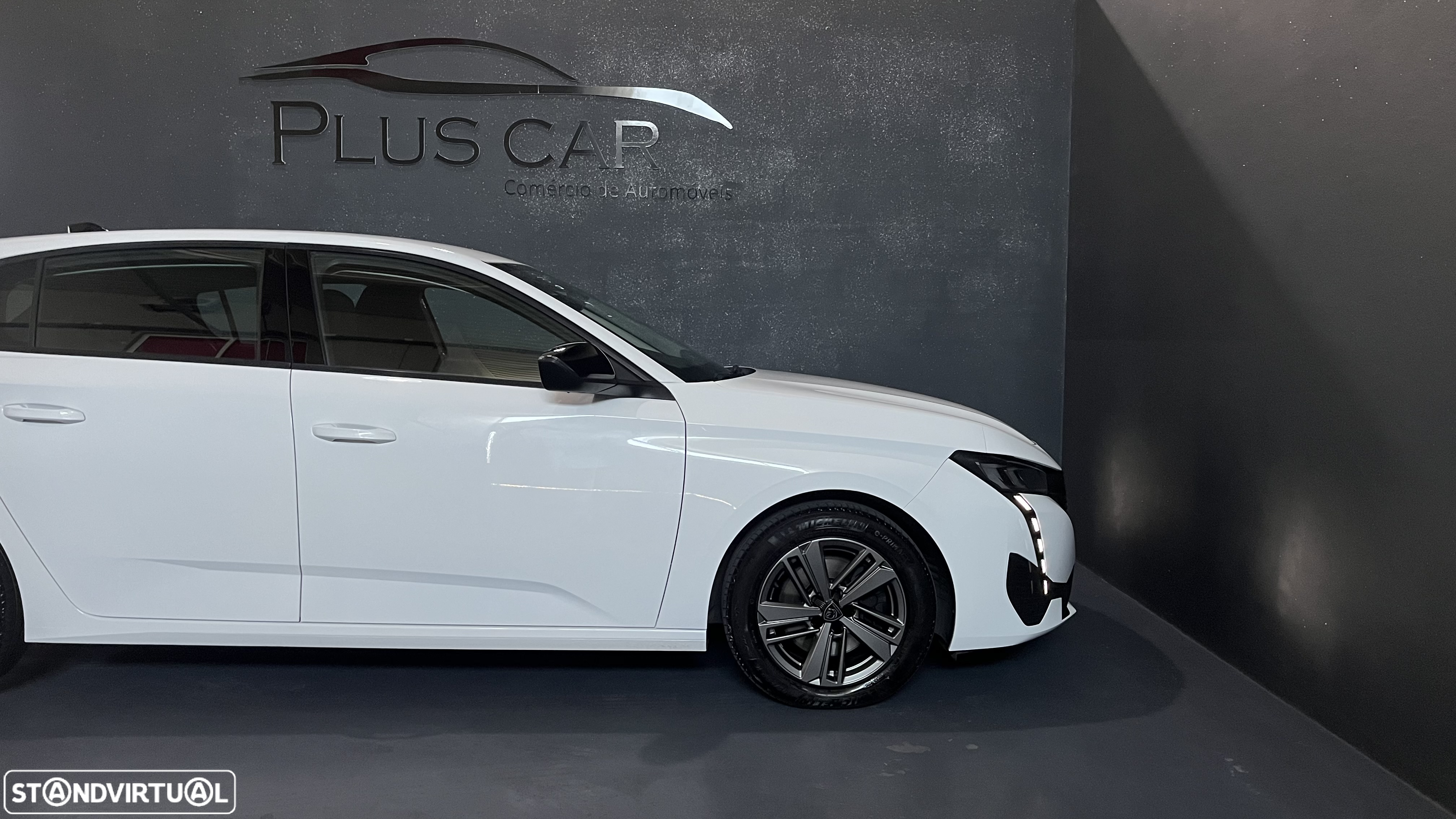 Peugeot 308 1.5 BlueHDi Active Pack EAT8 - 13