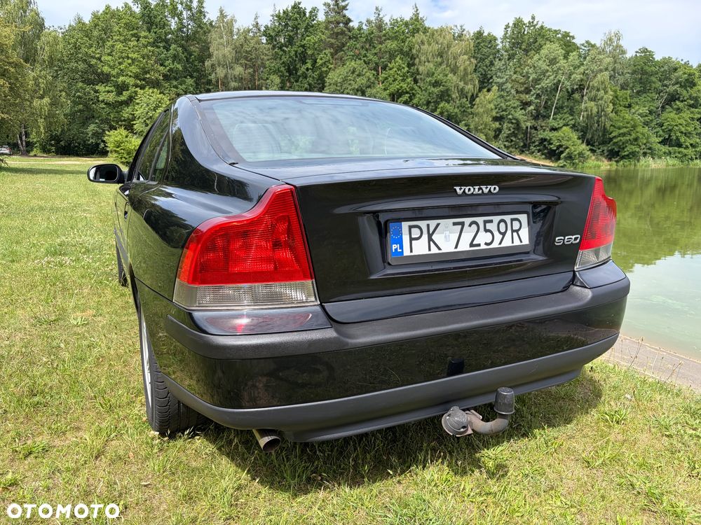 Volvo S60 2.4 Black Edition - 8