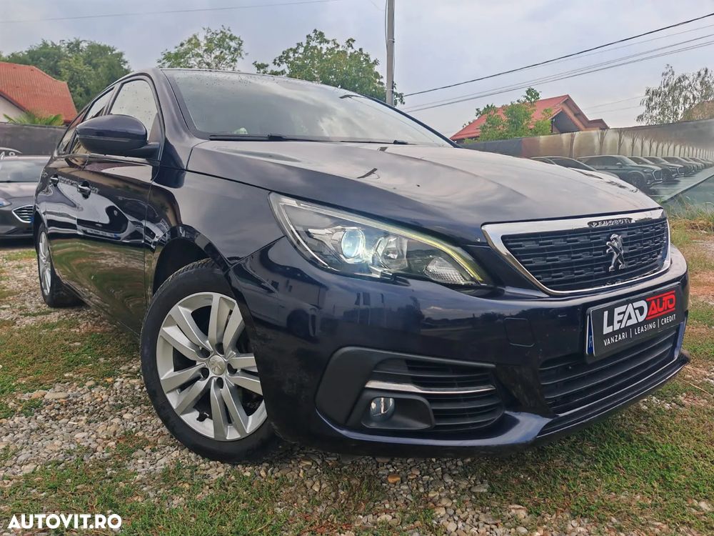 Peugeot 308 1.5L BlueHDI 130 S&S EAT8 Style - 2