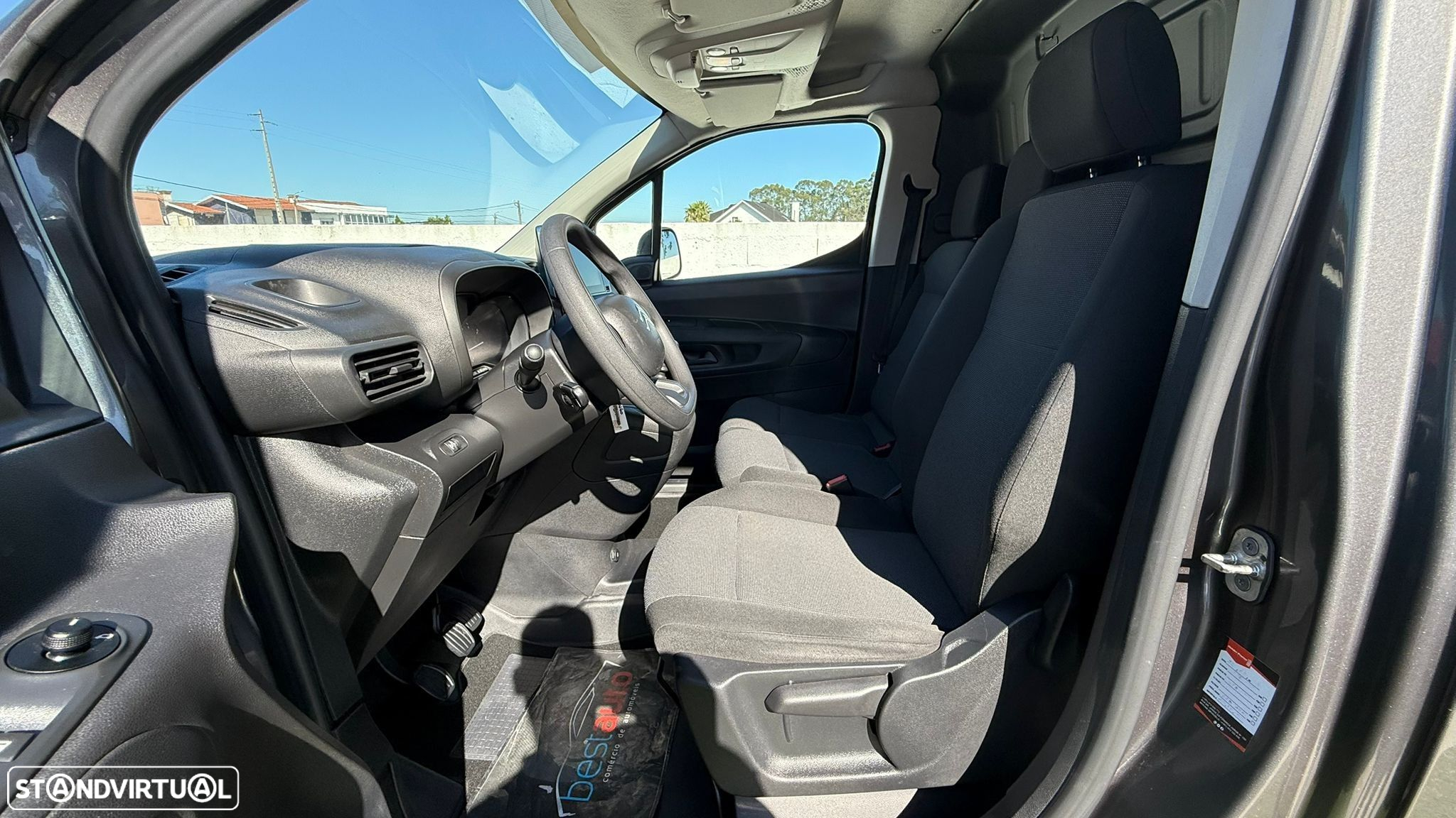 Citroën Berlingo 1.5 BlueHDi M Shine Pack - 17