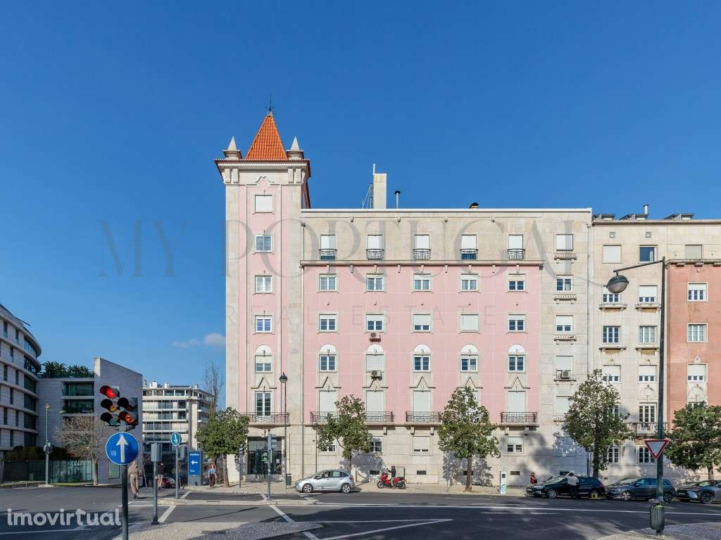 Exclusivo Apartamento T1 + 1 com Vista Panorâmica sobre o Parque Ed... - Grande imagem: 2/30