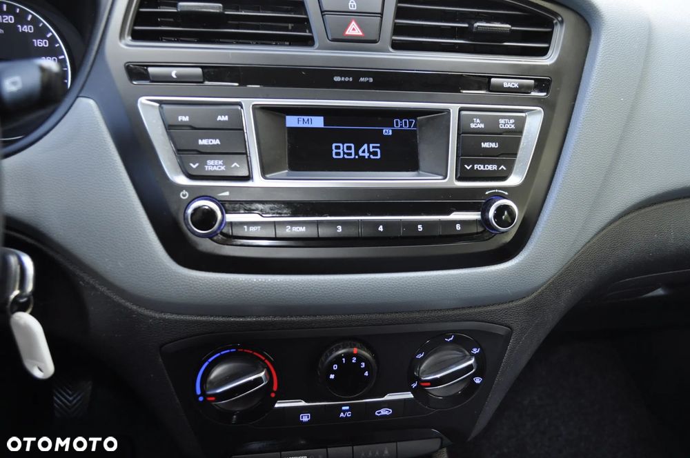 Hyundai i20 1.2 Classic - 23