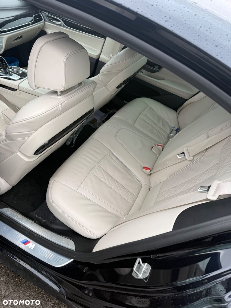 BMW Seria 7 400 d 4-Matic 9G-TRONIC - 5
