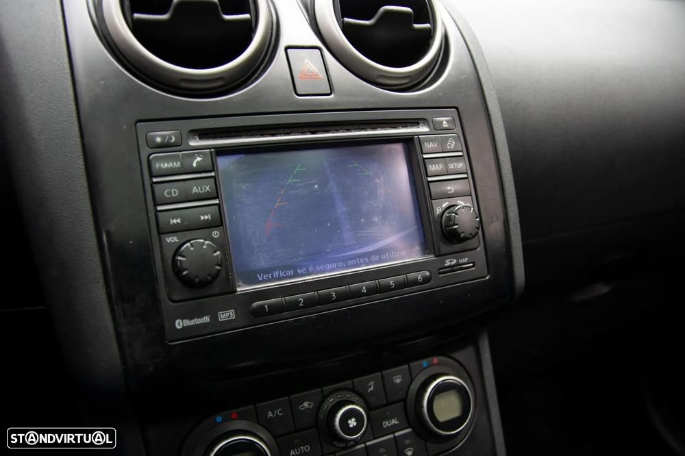 Nissan Qashqai +2 - 38