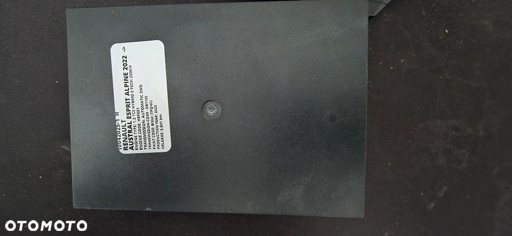 Renault Austal e-tech full hybrid ładowarka indukcyjna - 1