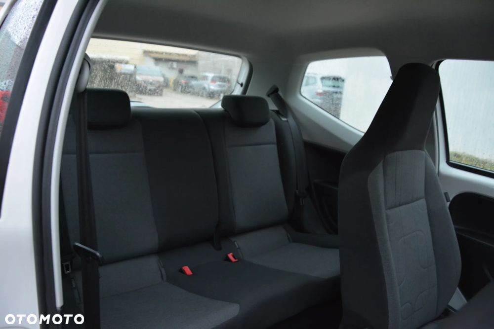 Volkswagen up! (BlueMotion Technology) move - 13