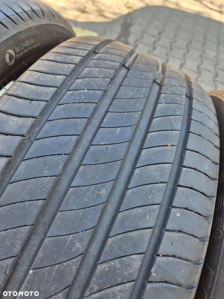 OPONY LETNIE MICHELIN 235/50 R19 DOT 3923 - 3