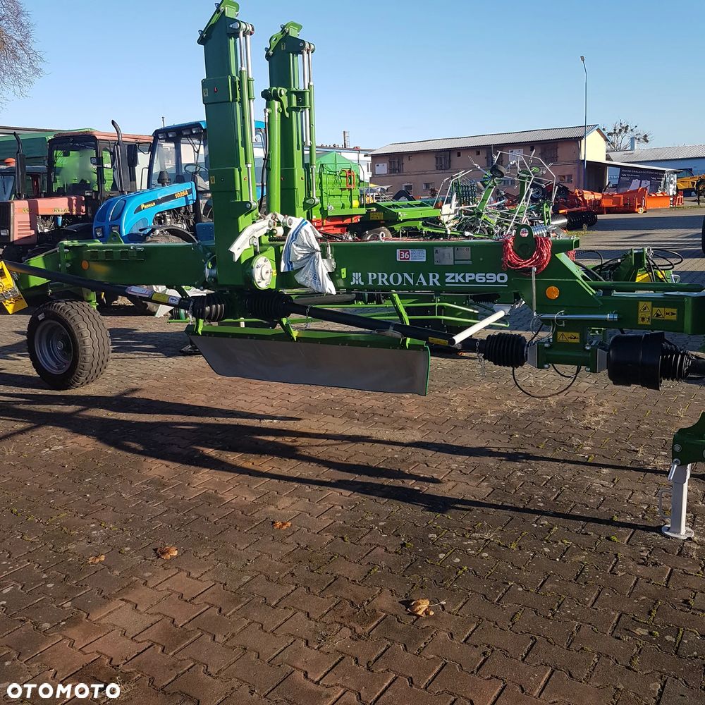 Pronar ZKP690 - 9