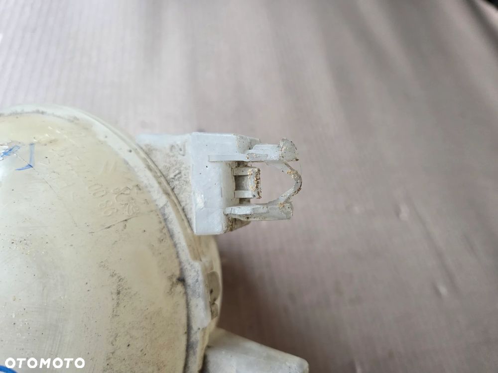 Zbiorniczek wyrównawczy Citroen C4 Cactus 1.5 BLUEHDI - 3