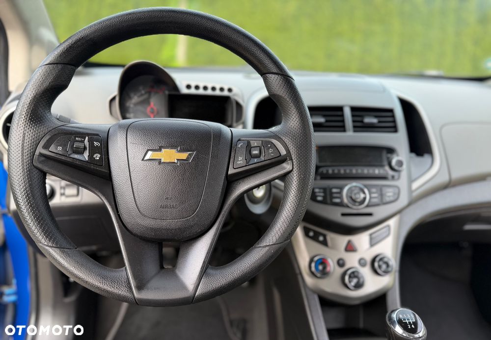 Chevrolet Aveo 1.2 LS+ - 35