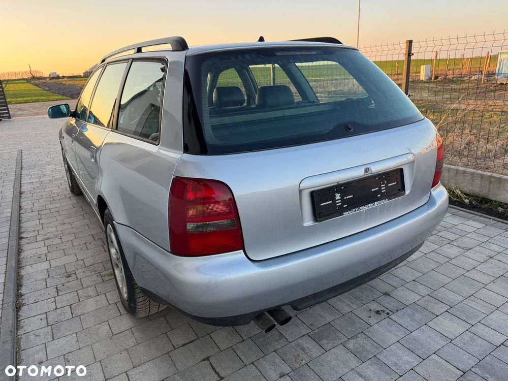 Audi A4 - 5