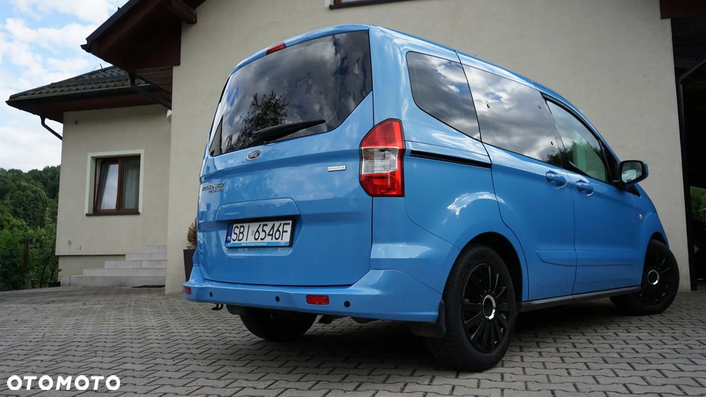 Ford Tourneo Courier - 20
