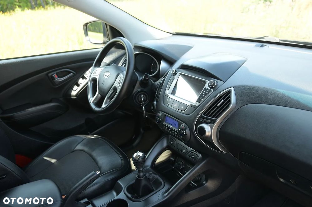 Hyundai ix35 1.7 CRDi 2WD blue Style - 21