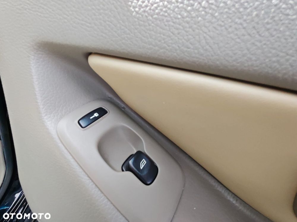 Volvo XC 90 2.5T Automatik Comfort - 13