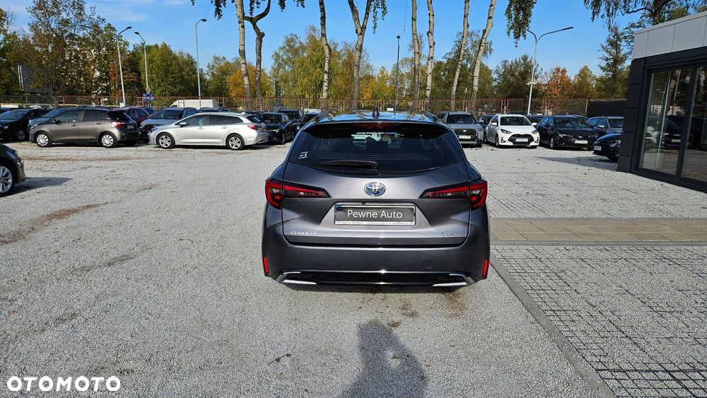 Toyota Corolla 1.8 Hybrid Comfort - 4