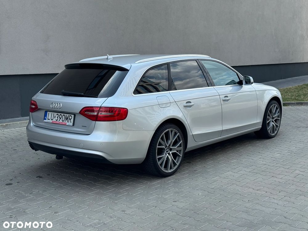 Audi A4 Avant - 12