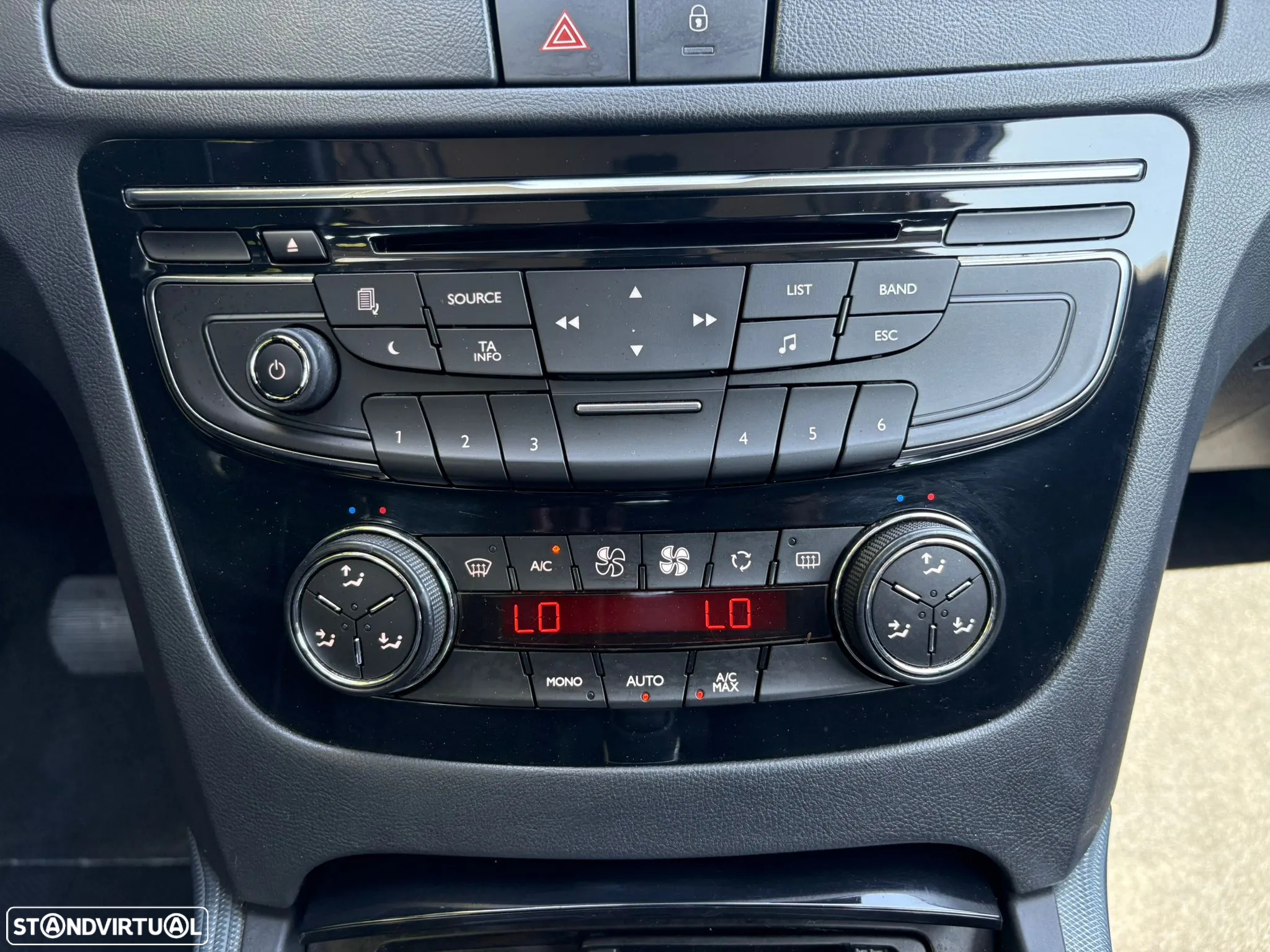 Peugeot 508 SW 1.6 e-HDi Allure CMP6 - 24