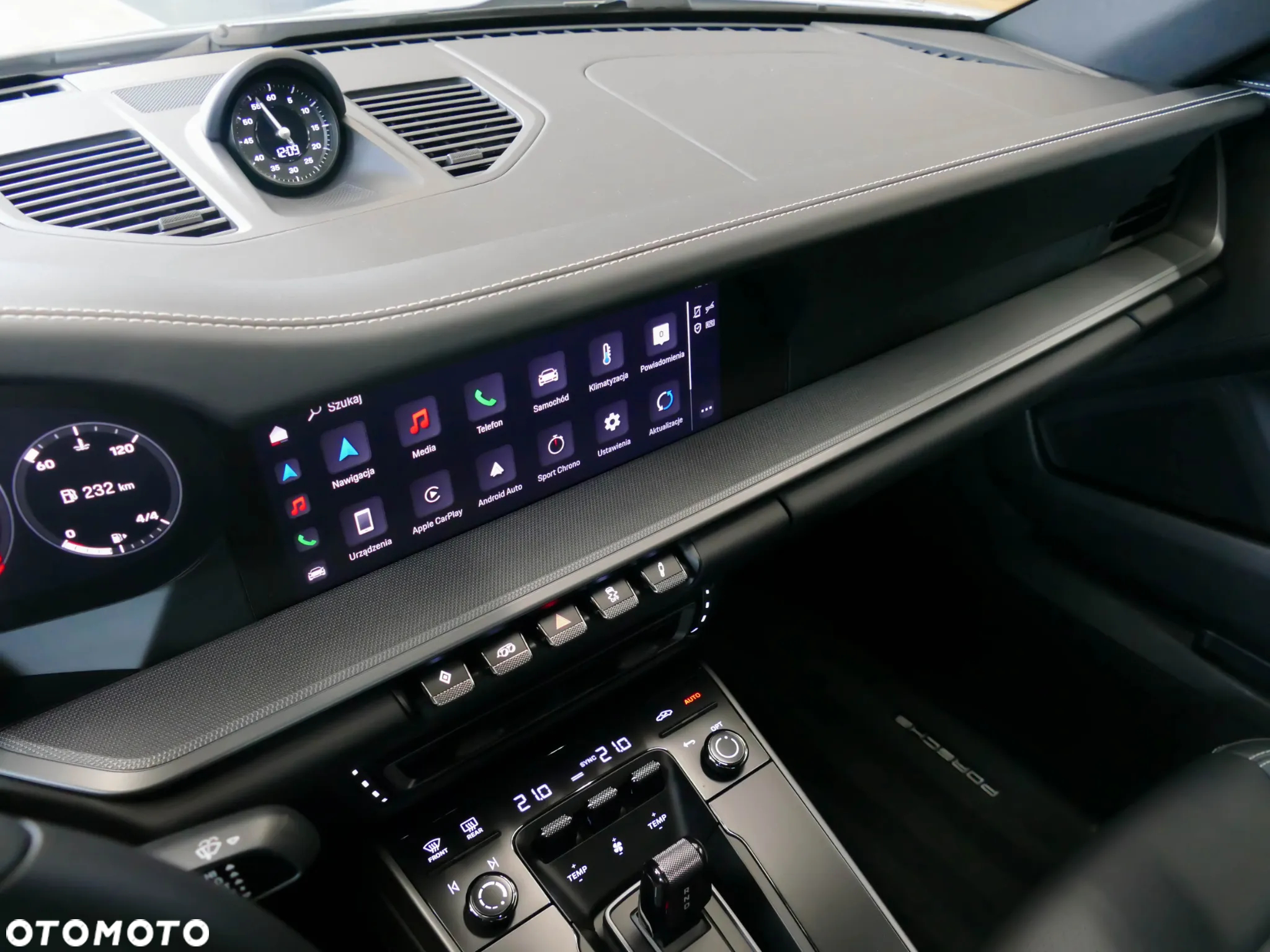 Porsche 911 Carrera PDK - 17