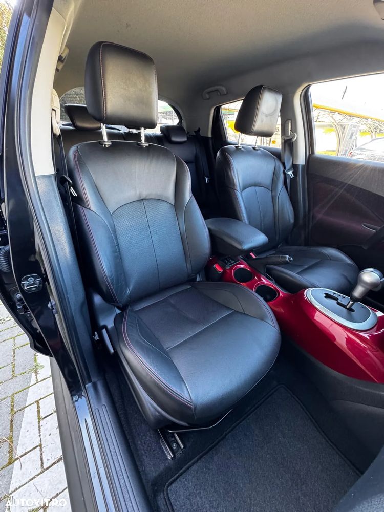 Nissan Juke 1.6 DIG-T ALL-MODE 4x4i Xtronic N-Connecta - 16