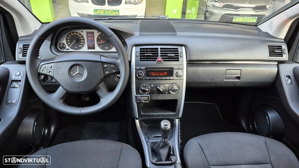 Mercedes-Benz B 150 Standard - 8