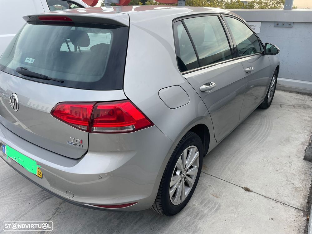VW Golf 1.6 TDi Confortline - 11