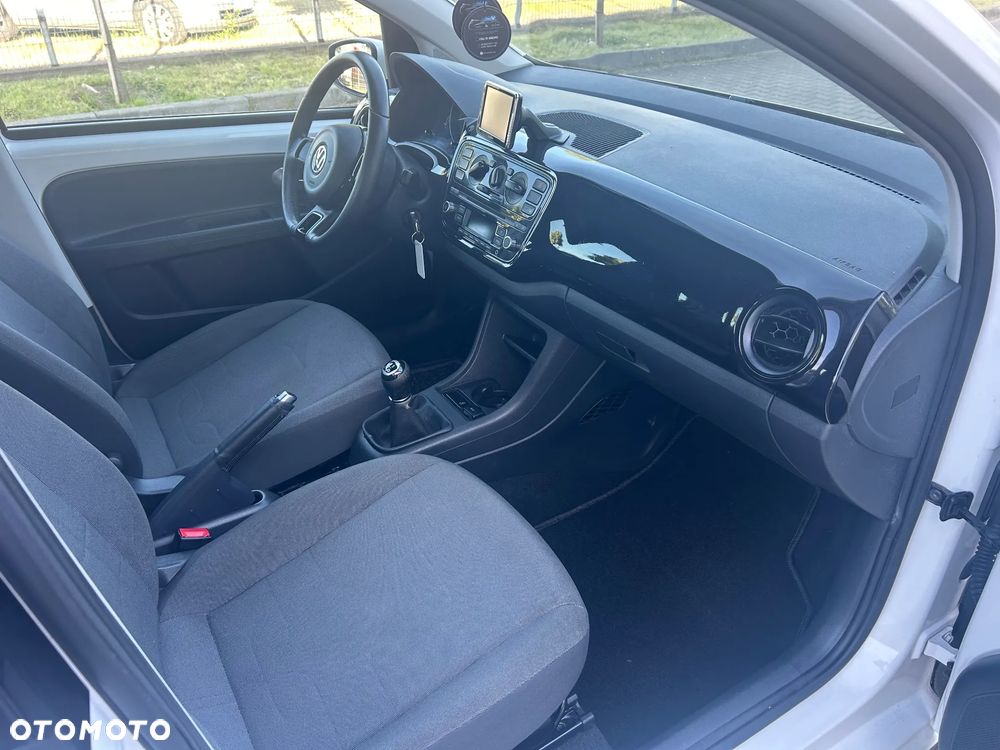 Volkswagen up! BlueMotion Technology move - 23