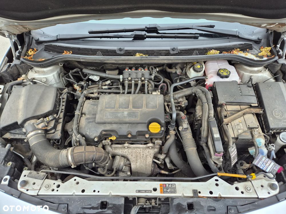 Opel Astra 1.4 T Executive EU6 - 15