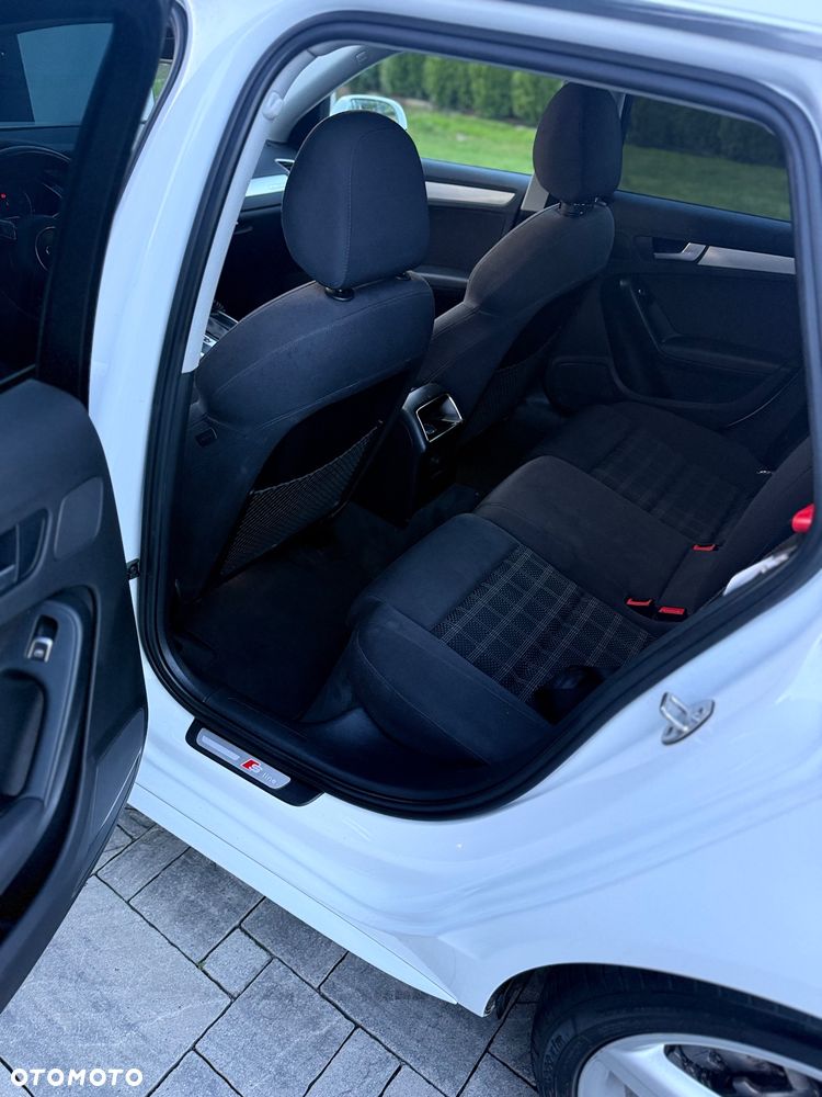 Audi A4 Avant 2.0 TDI Quattro Sport S tronic - 12