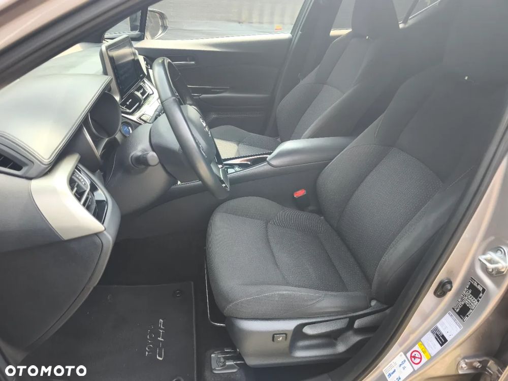 Toyota C-HR Style - 23