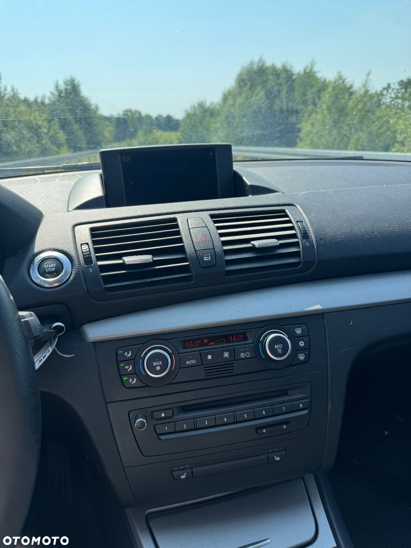 BMW Seria 1 116i - 12
