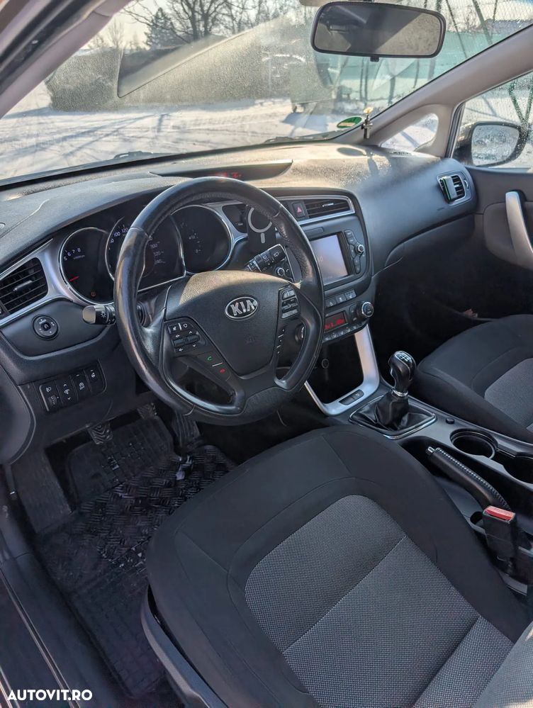 Kia Ceed 1.4 CVVT Dream Team Edition - 22