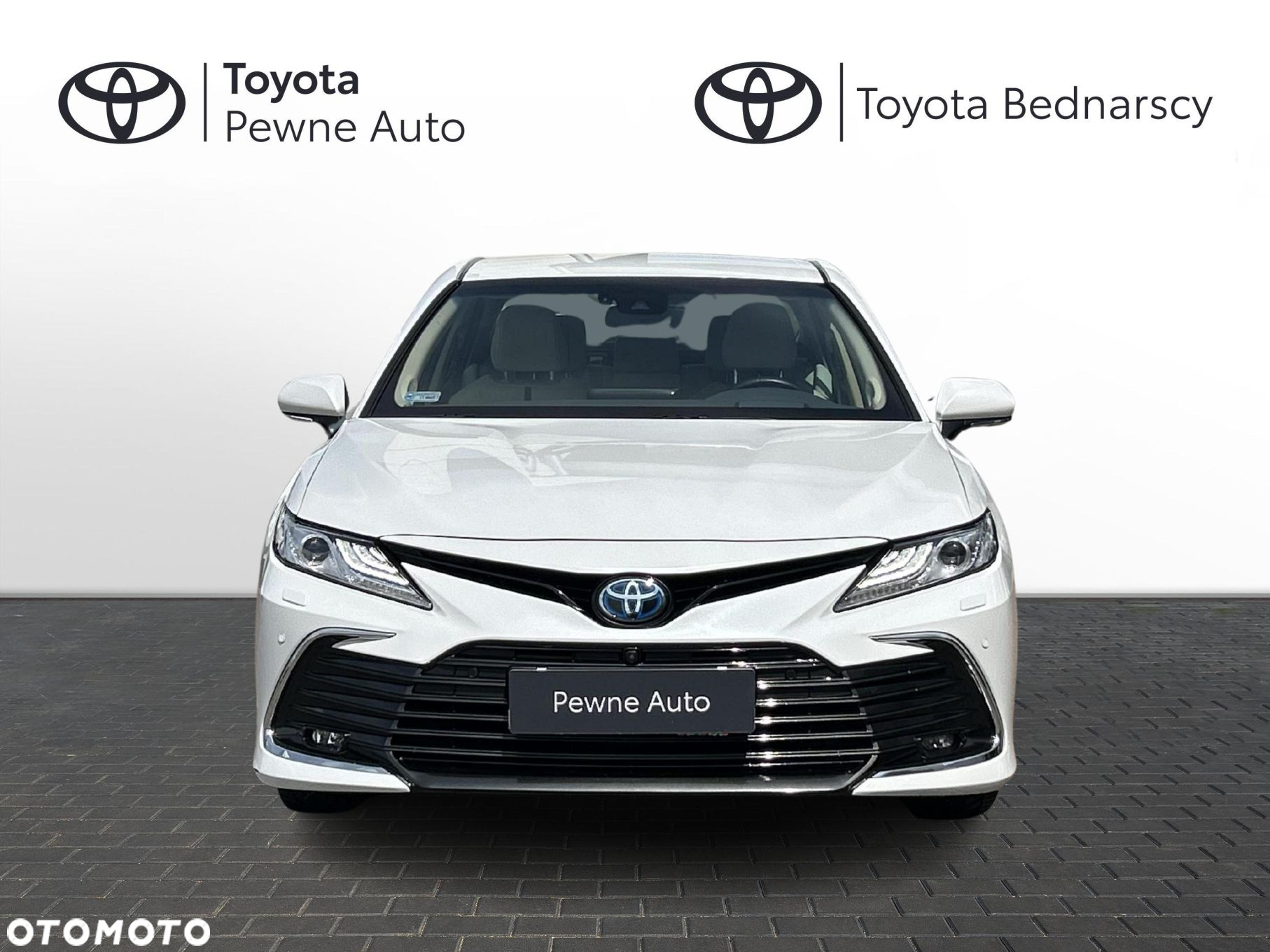 Toyota Camry - 9