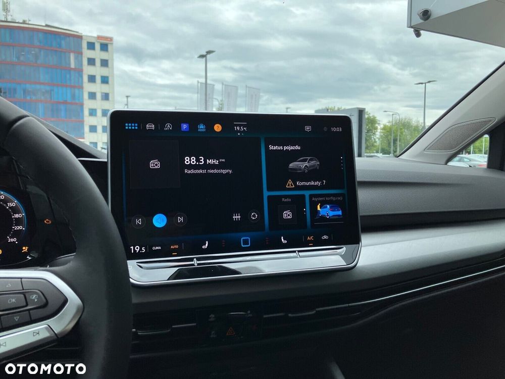 Volkswagen Golf Variant - 25