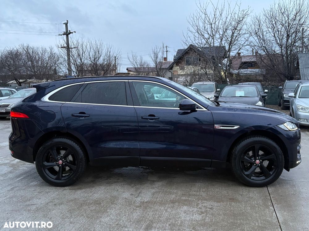 Jaguar F-Pace 20d AWD R-Sport - 11