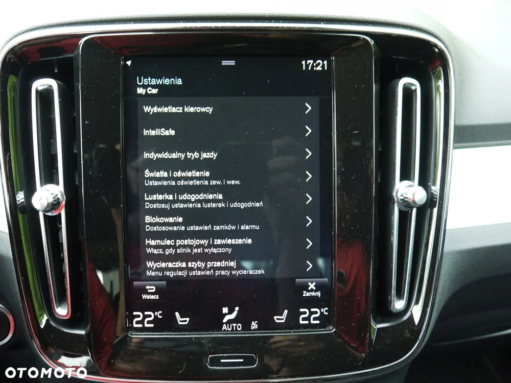 Volvo XC 40 T3 Momentum - 20