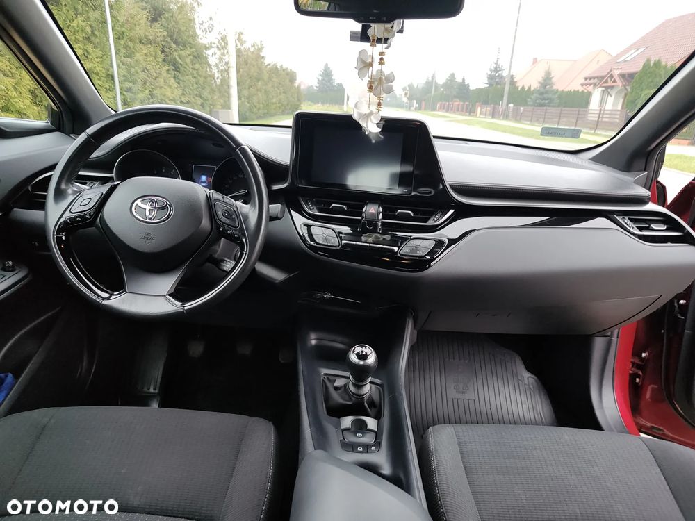 Toyota C-HR 1.2 T Premium - 13