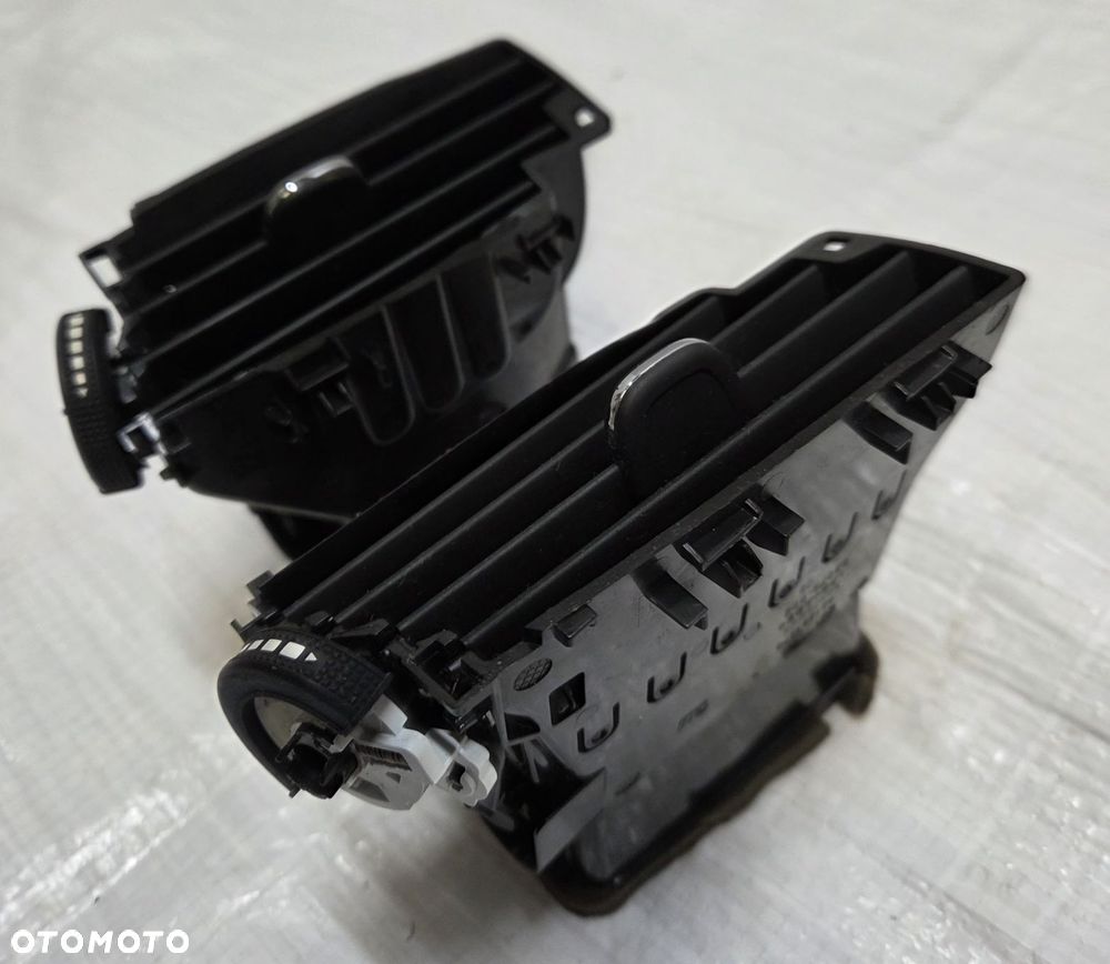 KRATKA WLOT POWIETRZA NAWIEWU W DESCE OPEL ASTRA K V 39079555 39079556 - 6