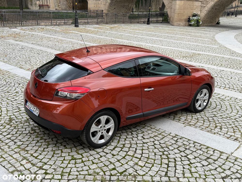 Renault Megane 2.0 16V TCE Dynamique - 10