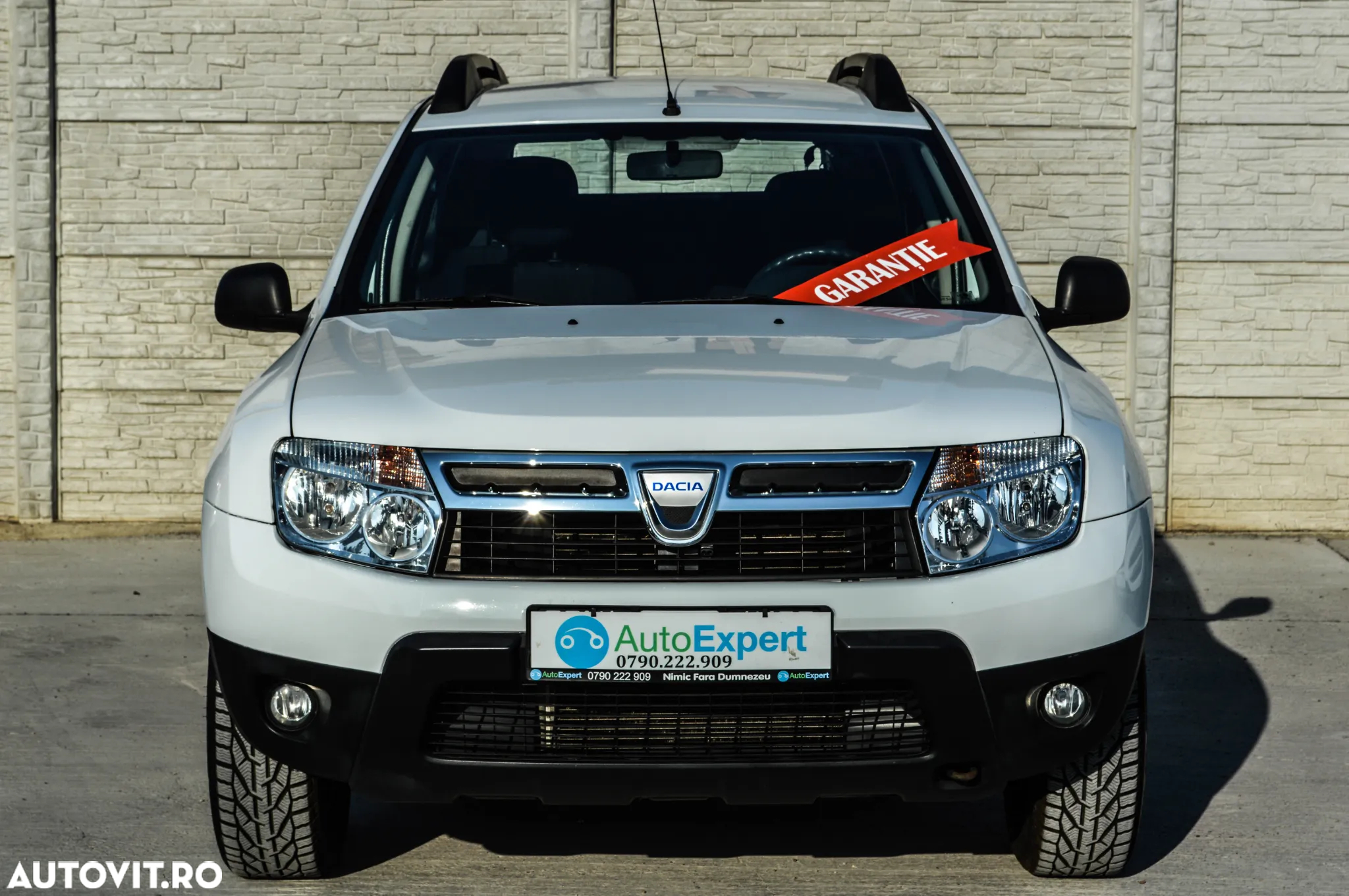Dacia Duster 1.6 4x2 Laureate - 3