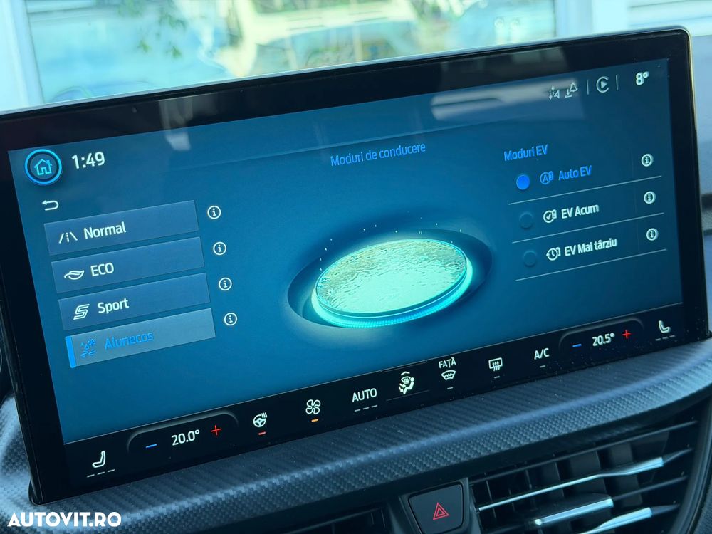 Ford Kuga - 22
