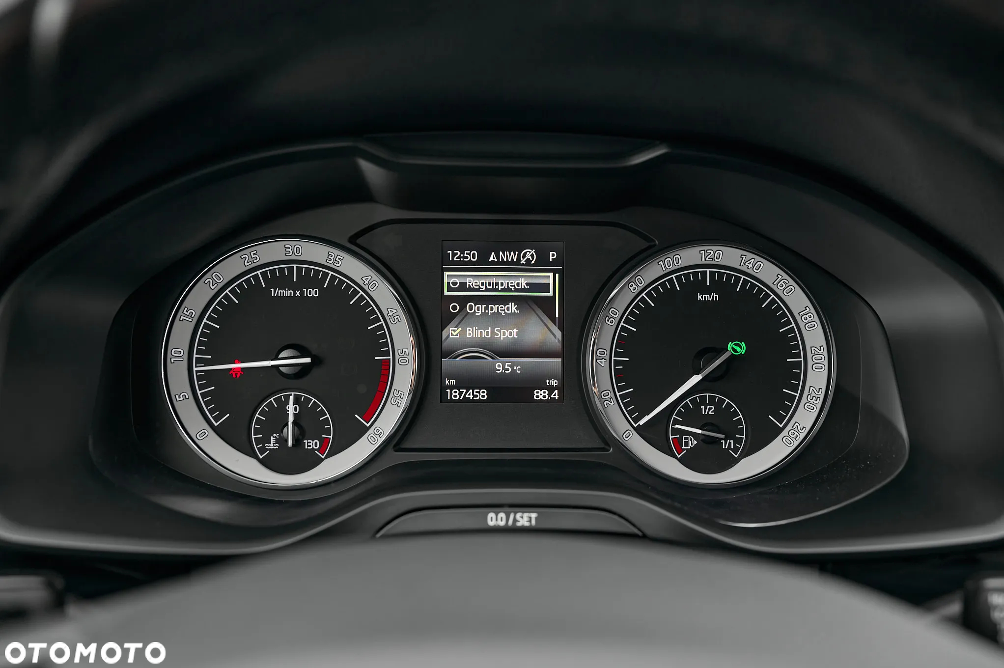 Skoda Kodiaq 2.0 TDI 4x4 Business DSG - 28