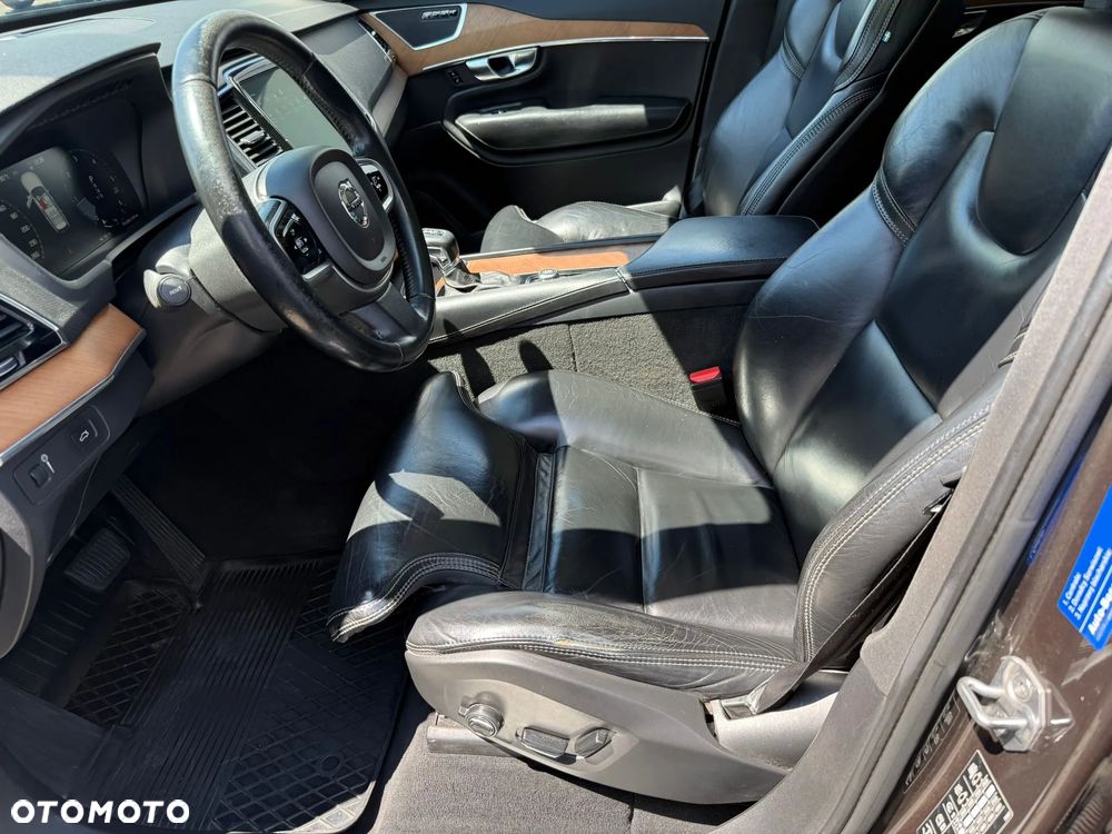 Volvo XC 90 D5 AWD Inscription - 10