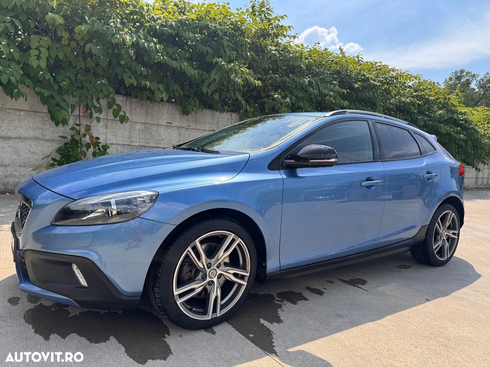 Volvo V40 D3 Aut Momentum - 9