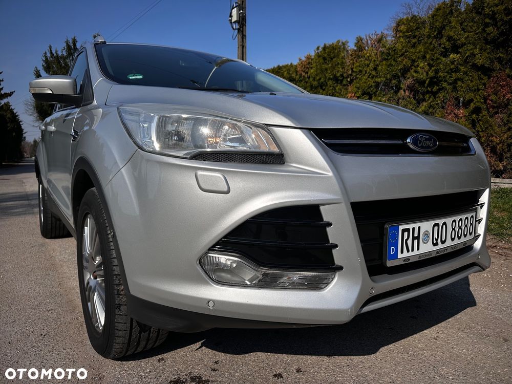 Ford Kuga 2.0 TDCi 4x4 Titanium - 14