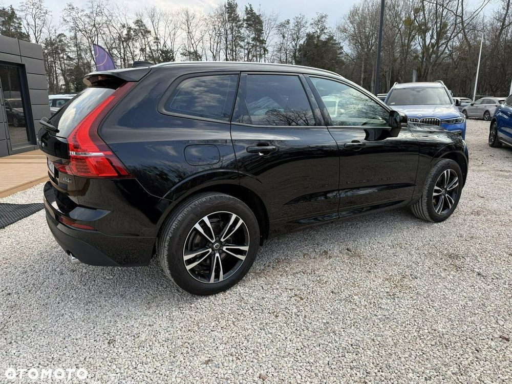 Volvo XC 60 D4 AWD Momentum - 24
