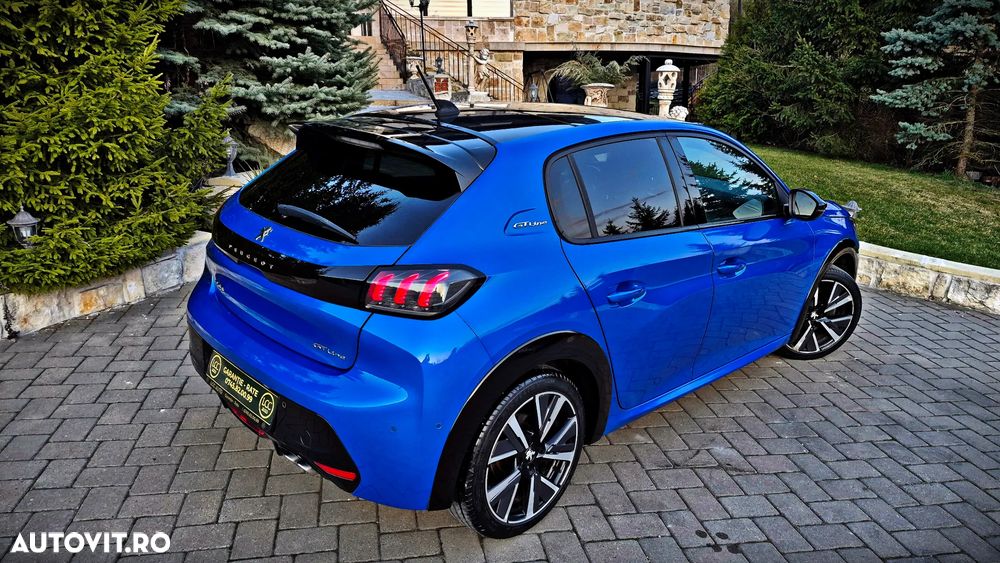 Peugeot 208 PureTech 130 EAT8 GT - 4