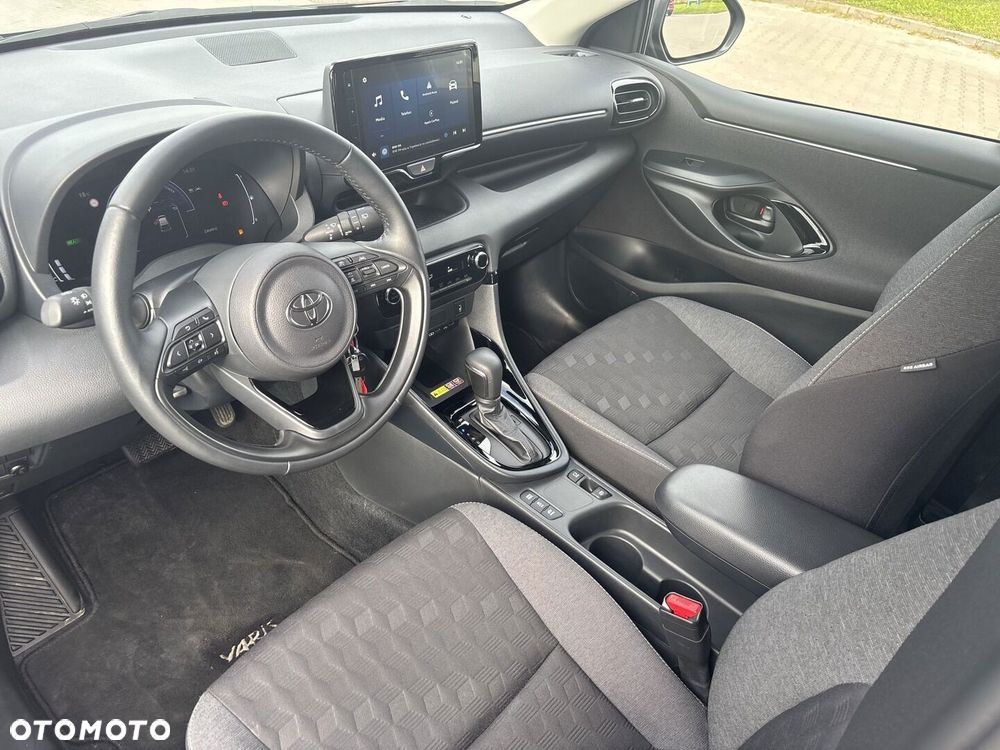 Toyota Yaris Hybrid 1.5 Style - 16